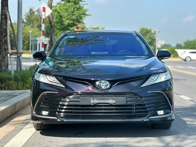 Toyota Camry 2.0Q 2022, Nâu Đen/Nâu. Xe nhập Thái, đăng ký tên tư nhân chính chủ - Cực Đẹp - Odo zin 5