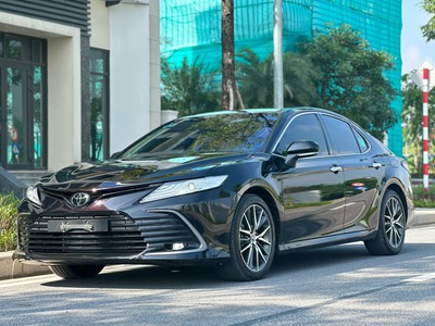 Toyota Camry 2.0Q 2022, Nâu Đen/Nâu. Xe nhập Thái, đăng ký tên tư nhân chính chủ - Cực Đẹp - Odo zin 8