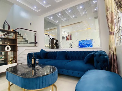 Nhà mặt ngõ thông phố trung lực ôtô vào nhà phù hợp kinh doanh nail, spa 2