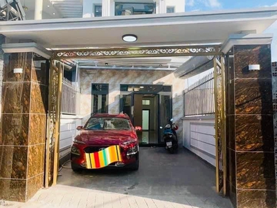 Hạ 300tr lầu mái thái ngay chợ phú thọ trảng dài sân ô tô 6m sân sau 8m shr thổ cư 0