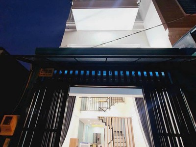 Bán nhà ngã tư phạm văn chiêu ..quang trung. hxh .50m giá 4ty6 0