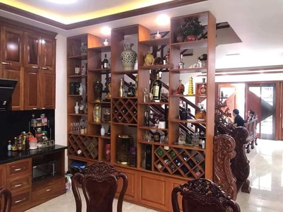Biệt  thự  siêu rẻ  - khu đô  thị  eden roes  -  nguyễn xiển 140 mét 4tầng  9 mặt tiền chỉ 22,5 tỷ 0