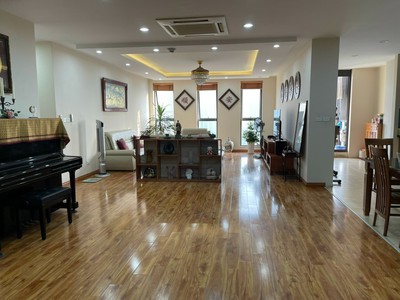 Chỉnh chủ bán căn chung cư lake view khu tsq vào ở ngay 1