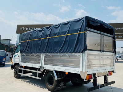 Hyundai 7 tấn thùng bạt tiêu chuẩn 3
