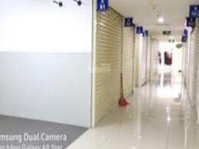 Cho thuê Kiot tại Oriental Plaza   TOPS Market Âu Cơ   Kiot cho thuê  1