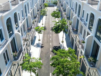 Bán nhà phố 1 trệt , lững, 2 lầu , sân thượng - quách điêu-bình chánh, giá chỉ từ 7 tỷ 3