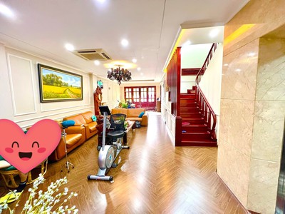 Bán nhà phố trần hưng đạo, hoàn kiếm, lô góc, 1 nhà ra phố, 120m, mt 6m, 42 tỷ. 0