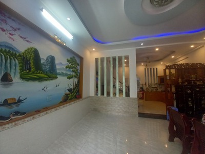 Mặt tiền kd đường 24m- 84m2- 4 tầng- kdc vip linh tây-thủ đức 1