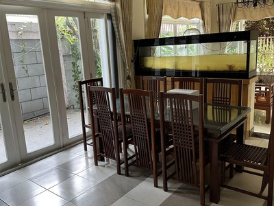Cho thuê biệt thự tấn trường - quận 7 giá 27 tr/ tháng 2
