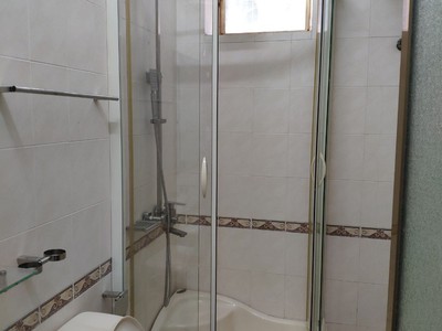Cho thuê nguyên căn 6 phòng ngủ khép kín tại Văn Cao, giá chỉ 18tr 6