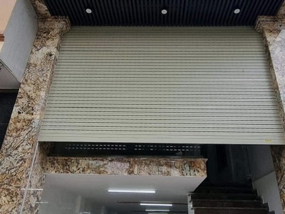 Bán nhà đẹp đường hoàng quốc việt- cầu giấy- hà nội. dt: 80m2. mt 5m,  8 tầng. tổng dt sàn 720m2. 4