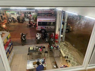Lô góc 2 mặt tiền đướng sô - linh đông - thủ đức dt 7.5 x15m tiện cho thuê, kd chỉ 8 tỷ 8 2