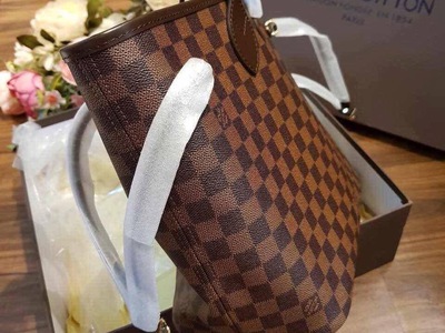 Si le túi xách siêu vip chuẩn đẹp 21
