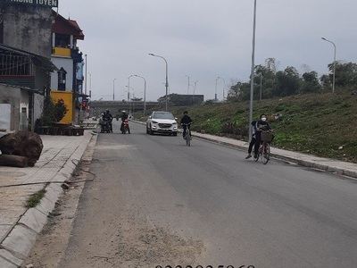 Đất thổ cư đê vàng gia lâm 85m2-3.3 tỷ 0