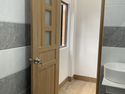 Cửa Nhà Vệ Sinh Giá Rẻ Tại Bình Tân - T.p Hồ Chí Minh 3