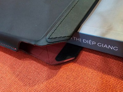 Cặp chống sốc DELL XPS cao cấp - như mới 2