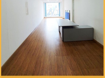 Văn phòng mới tại quận 3 với view nhìn ra đường lớn 2