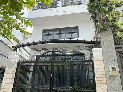 SIÊU RẺ  Cần bán nhà phố Quan Nhân, đầy đủ công năng, DT : 40m2 x 5, Giá : 4 tỷ 1