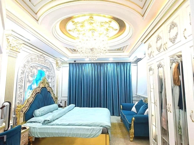 Bán nhà đẹp Phố Trần Quang Diệu, Kinh doanh. Thang máy, Nội thất xịn, Phân lô Ô tô tránh 2