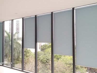 Rèm cuốn trơn văn phòng-Bảo Khánh 9