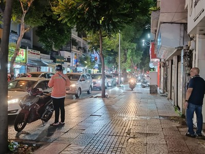 Chính chủ cần sang nhượng mặt bằng shop thời trang đường  đinh tiên hoàng, đakao, quận 1, tp hồ chí 0