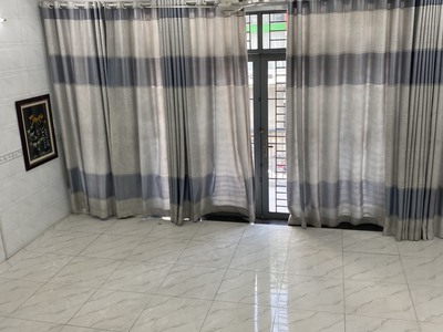 Chính chủ gửi bán nhà MT Ông Ích Khiêm, P5, Quận 11. 0