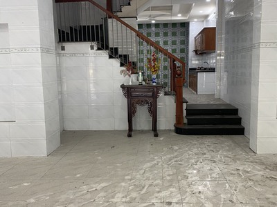 Chính chủ gửi bán nhà MT Ông Ích Khiêm, P5, Quận 11. 1