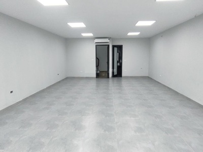 Nhà liền kề KĐT A10 Nguyễn Chánh. Dt 80m2 x 4T tầng, MT 6m, thông sàn có Thang Máy 2
