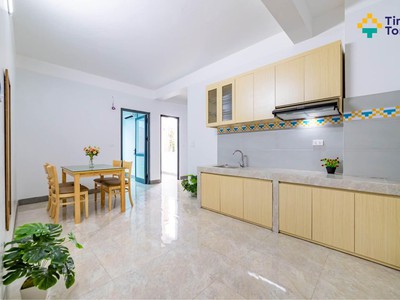 Bán nhanh tòa nhà lô góc ngõ 131 thái hà 100m2, 8 tầng mặt tiền 7.2m giá rao bán 25 tỷ 2