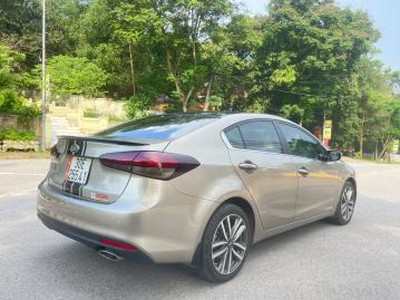 Bán Kia Cerato 2016-1.6AT Full options 1 chủ sử dụng 2