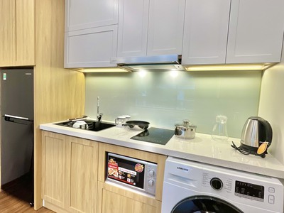 Cho thuê căn hộ 1 ngủ tách bếp tại Vinhomes Marina, bao hết dịch vụ 1