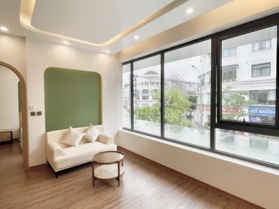 Cho thuê căn hộ 1 ngủ tách bếp tại Vinhomes Marina, bao hết dịch vụ 4