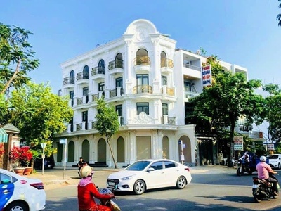 Nhà góc 2 Mt đường 41 khu An phú hưng phường tân phong Quận 7. Dt 5x22m 4 lầu 1