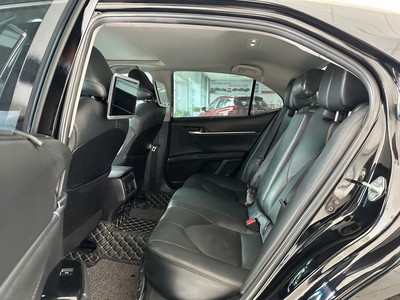 Toyota Camry 2.5Q 2019 Xe hãng 6
