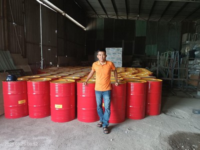 Mua bán cung cấp dầu nhớt mỡ công nghiệp Castrol BP  Shell Saigon Petro Total Mobil 3
