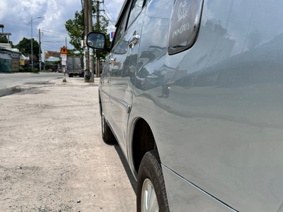 Gia Đình Cần Bán Xe Innova Sản Xuất 2011 6