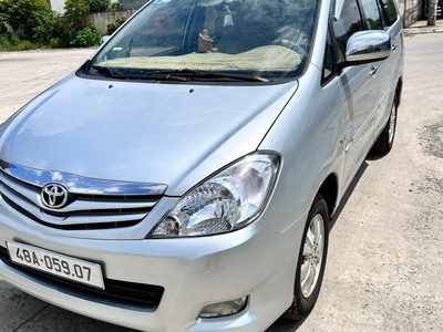 Gia Đình Cần Bán Xe Innova Sản Xuất 2011 8