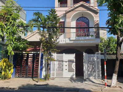 Cần cho thuê nhà mặt tiền lâu dài đường lý đạo thành Đà nẵng chính chủ 1