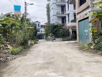 Nhỉnh 9 tỷ sở hữu 99m2 nhà thô 3 tầng tại dự án nhà liền kề Thương Thanh, Long Biên 0