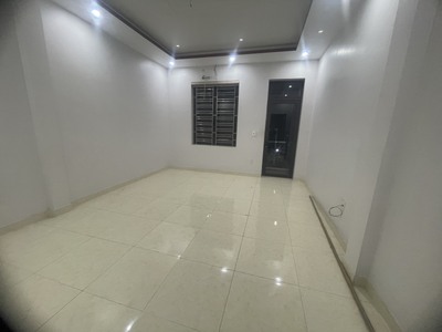 Cho thuê nhà lô 26 Lê Hồng Phong đường siêu rộng , siêu thoáng 3