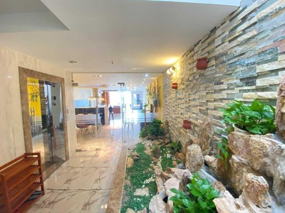 Chính chủ cho thuê VP 80m2 view mặt trước, có ban công, khu K300, Tân Bình 5