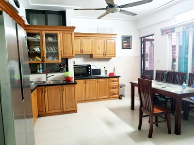 Cần bán nhà đồng cổ gần hồ tây, 8 tầng, thang máy, 87m2, mặt tiền 9m, 25 tỷ. 2