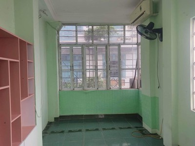 Bán nhà kim giang 2,75 tỷ mặt tiền 4m, ngõ ô tô, kinh doanh 2