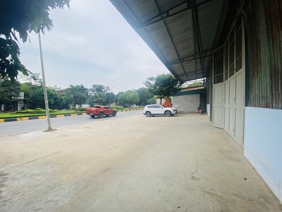 Cho thuê xưởng mặt quốc lộ 2B Vĩnh yên, Vĩnh Phúc. Diện tích 650m2 3