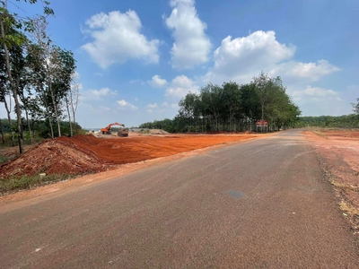 Cần tiền gấp, chủ bán cắt lỗ ngộp lô đất 308m2 ngay sát UBND và KCN Đồng Phú 3