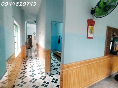 Giá nào cũng bán. nhà 2 tầng mới, lô góc cực thoáng, dt: 73m2, đường hoàng diệu, hải châu, đn. giá 2