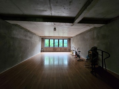 Cho thuê nhà ngõ 118 nguyễn khánh toàn 480m2, 4 tầng, thang máy, ô tô tránh, 65 triệu 0