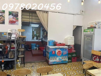 Mình cần sang nhượng quán ăn tại số 2 đường hồng quang, phường quang trung thành phố hải dương 1
