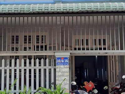 Chính chủ cần bán tại dt743 dĩ  an tỉnh bình dương 0