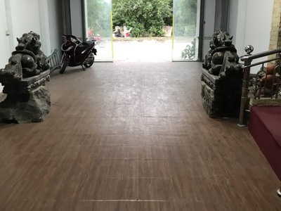Chính chủ cho thuê nhà 3 tầng mặt phố số 126a tam trinh, vỉa hè rộng, có chỗ đỗ ô tô 1